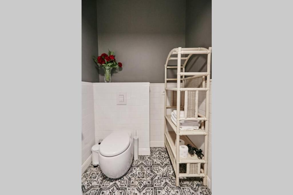 Bezowy Apartament De Lux Dla 4 Osob Chorzow Katowice Dış mekan fotoğraf