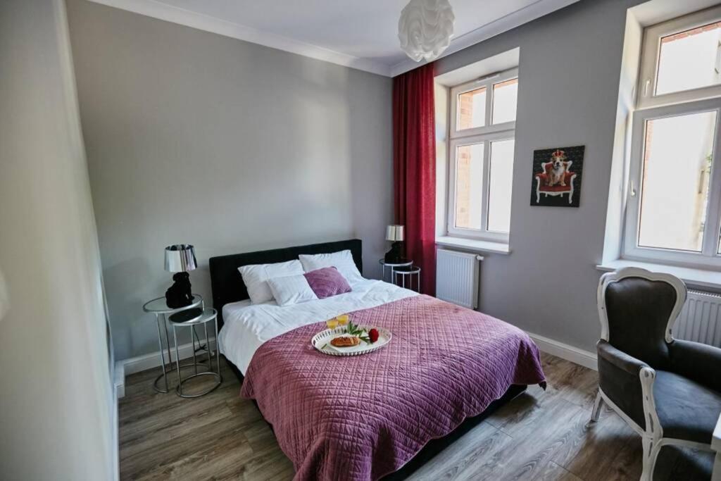 Bezowy Apartament De Lux Dla 4 Osob Chorzow Katowice Dış mekan fotoğraf